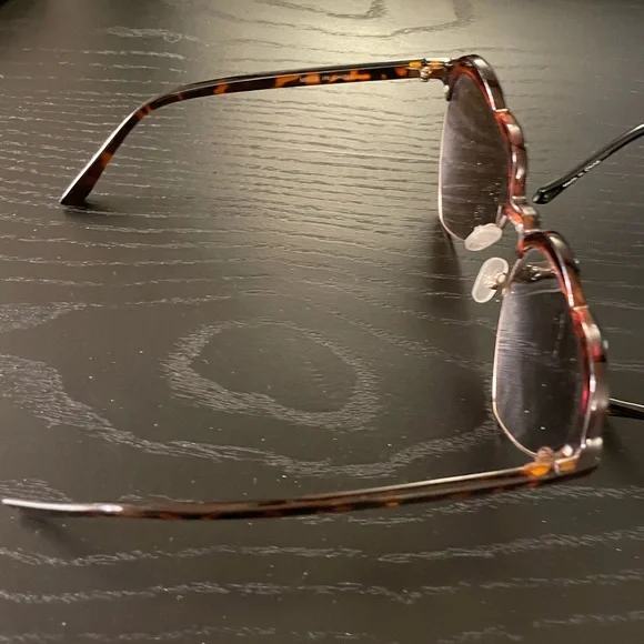 ❤️Aviator Sunglasses x2☀️ - Picture 5 of 8